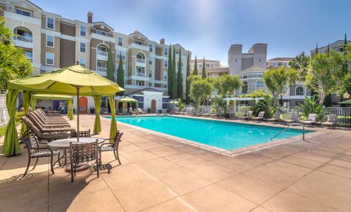 Pinnacle at MacArthur Place Apartments