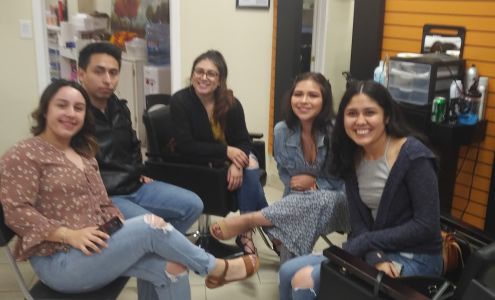 Veronica's Hair Salon 984 E Vista Way suite b, Vista California 92084