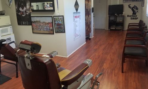 Lee Lee Cutz Design 756 Elkcam Blvd D, Deltona Florida 32725