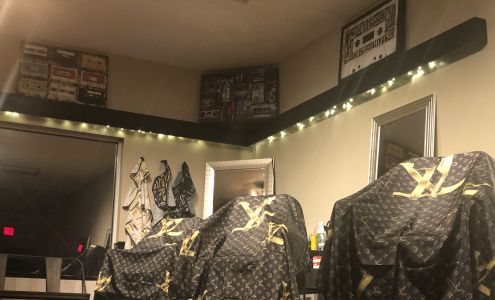 LV's Barber Lounge 2405 E Moody Blvd Suite 504, Bunnell Florida 32110