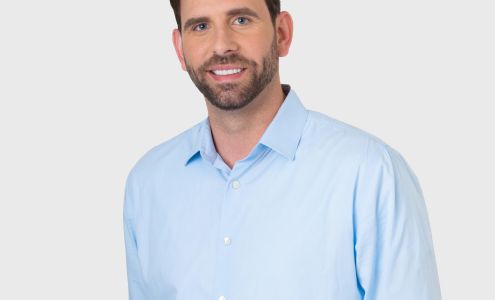 HAIRCLUB 2001 Marcus Ave N12, North New Hyde Park New York 11042