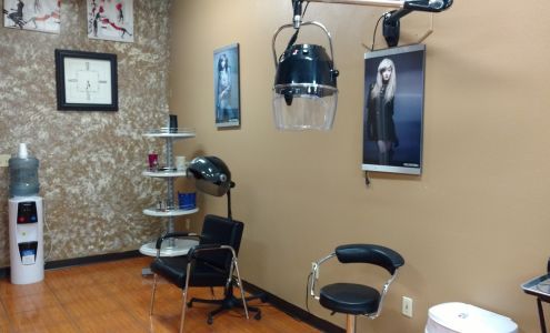 Revolution Beauty Salon