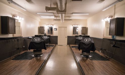 The Right Image Barber Lounge