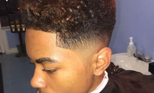 Custom Cuts Barber Shop