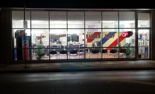 Straight Cuts Barber Shop