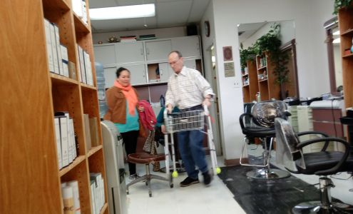 Hair Station At Hyde Park