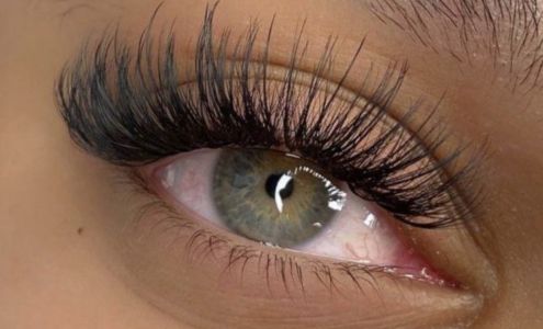 Mina K Lashes & Training Center