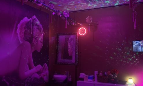 Star Massage 9827 Grand Ave Unit B, Sun City Arizona 85351