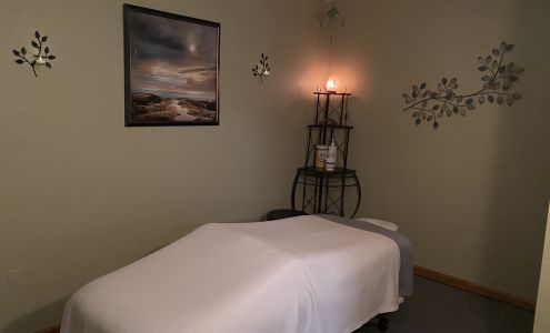 Lynn Labelle Massage Therapist 733 Chapin St UNIT 204, Ludlow Massachusetts 01056