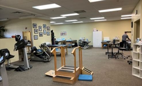 Select Physical Therapy - Estero