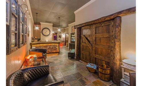 Salt Therapy Grotto & Spa