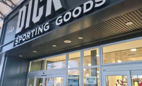 DICK'S Sporting Goods