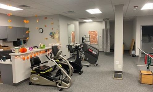 Select Physical Therapy - Cedar Rapids Downtown
