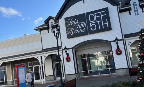 Saks OFF 5TH