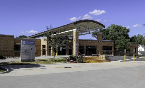 McFarland Clinic 705 8th St, Story City Iowa 50248