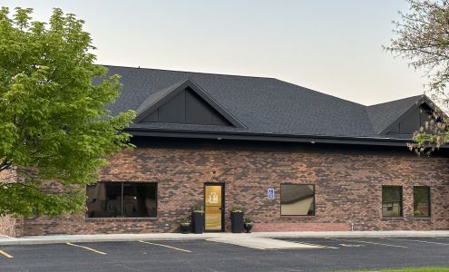 Advanced Chiropractic of Mankato PC 1712 James Dr, North Mankato Minnesota 56003