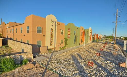 Paseo On Historic Mission Trail