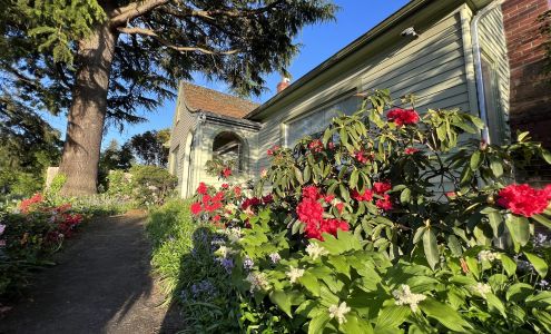 Aaxis Health-Chiropractic and Massage