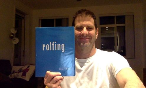 Rolfing vs Structural integration