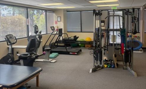 Select Physical Therapy - Tarzana