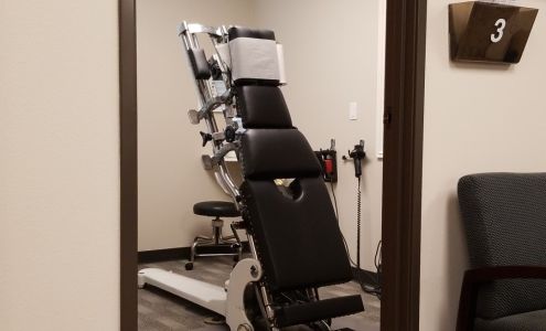 Absolute Health Chiropractic 29819 Santa Margarita Pkwy #100, Rancho Santa Margarita California 92688