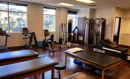 Select Physical Therapy - Verdugo Hills