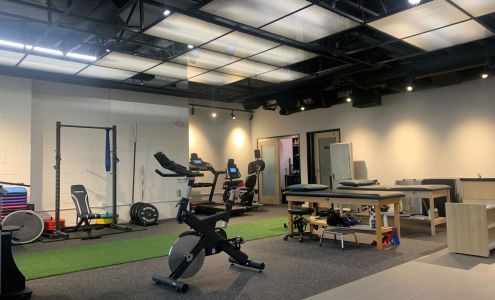 Select Physical Therapy - Santa Monica