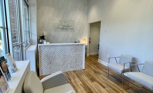 Signature Plastic & Reconstructive Surgery, PLLC