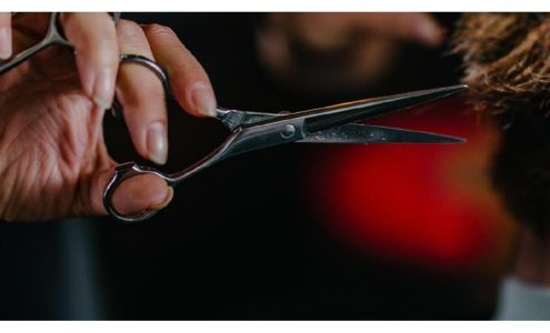 Jersi Shore Barber & Beauty Salon