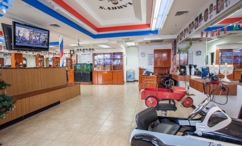 LARRY'S BARBER SHOP 2685 N Jerusalem Rd, East Meadow New York 11554