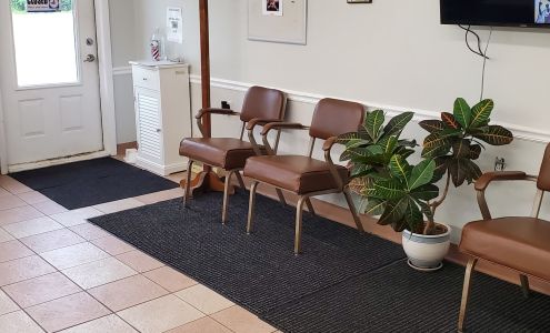 Joe's Barber Shop 132 Solon Rd, Bedford Ohio 44146