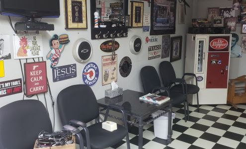 Gordons Barber Shop 201 S Kaufman St, Seagoville Texas 75159