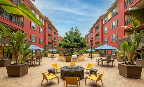 Mira Bella Apartments