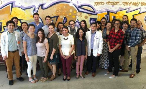 Clínica Esperanza / Hope Clinic