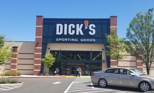 DICK'S Sporting Goods