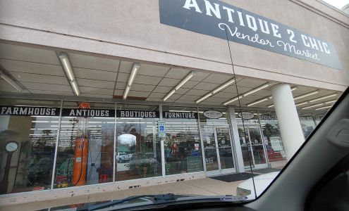 Antique 2 Chic Vendor Market