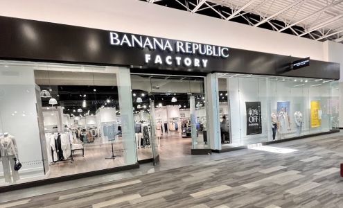 Banana Republic Factory Store