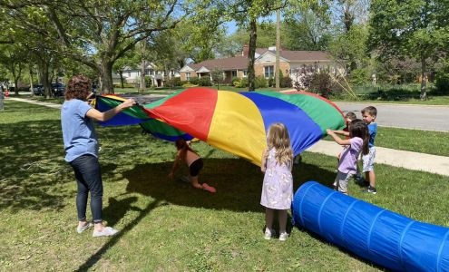 Creative World Montessori School