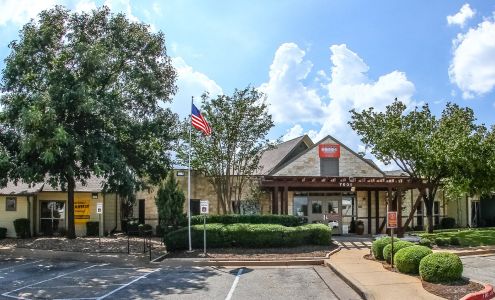 Stepping Stone School - Round Rock Cat Hollow