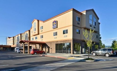 Best Western Plus Battle Ground Inn & Suites