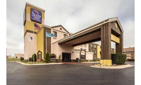 Sleep Inn & Suites Central/I-44