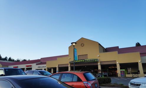 Oswego Towne Square - Lower Level