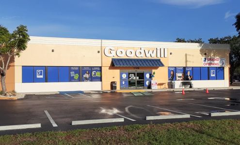 Goodwill Retail & Donation Centevr