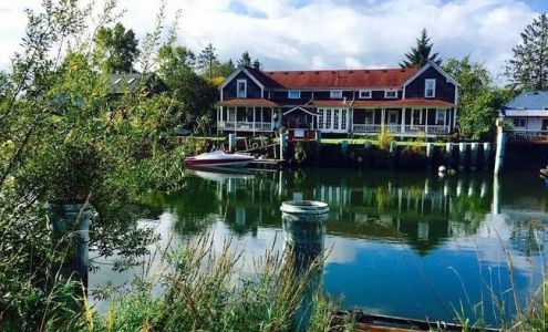 Twin Gables Inn Skamokawa