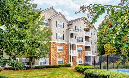 Summer Park Apartments