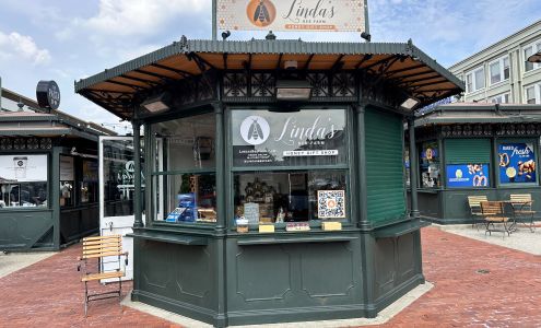 Linda’s Bee Farm Shop