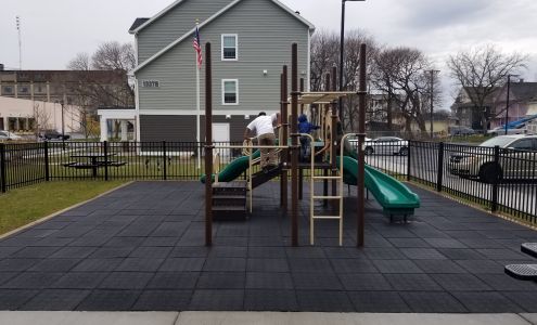 Warfield Square Apartments