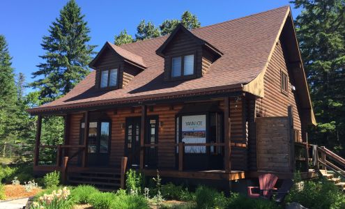 Le Marché De Yann et cie, Épicerie, bières, vins et viandes locales