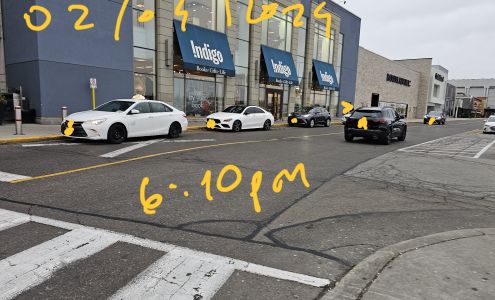 Yorkdale Shopping Centre