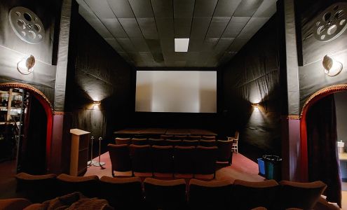 Silver Cinema HMG. THEATRE Gananoque